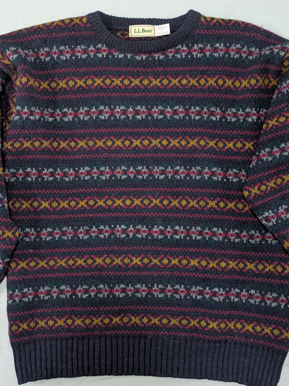 VTG LL Bean Fair Isle Sweater Mens L Made in Scotland 100% Shetland Wool Navy